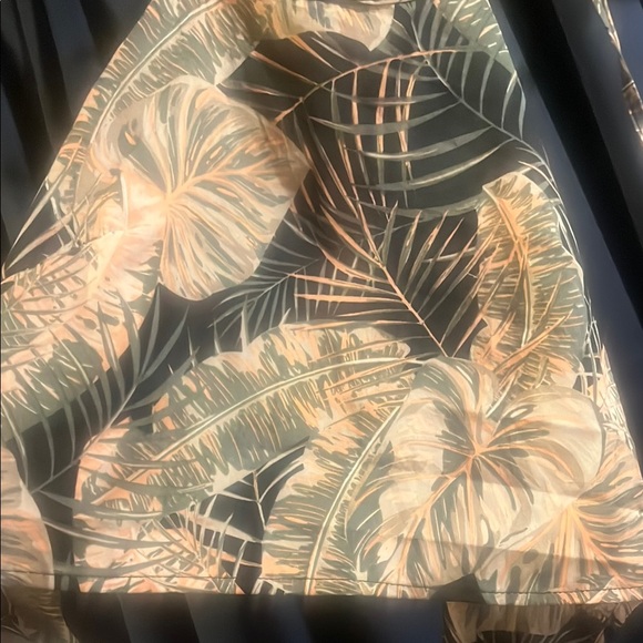 SHEIN Tropical Print halter Crop Top - Black and Peach - Picture 1 of 3